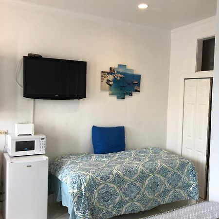 The Oasis Retreat Apartment แนสซอ ภายนอก รูปภาพ