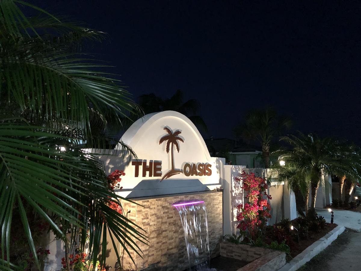 The Oasis Retreat Apartment แนสซอ ภายนอก รูปภาพ