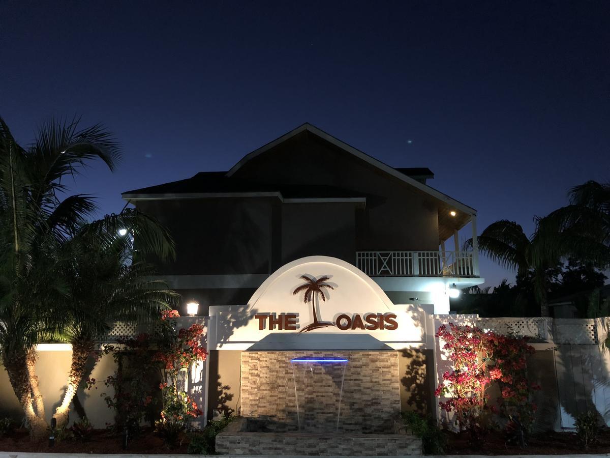 The Oasis Retreat Apartment แนสซอ ภายนอก รูปภาพ